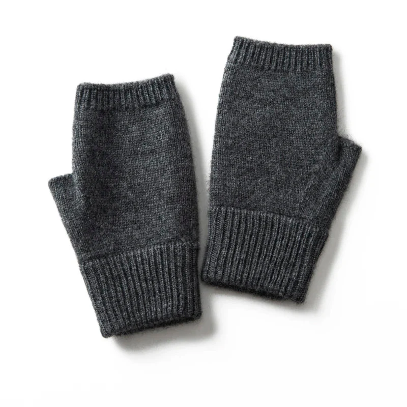 Arctic Luxe Cashmere Mittens - Image 4