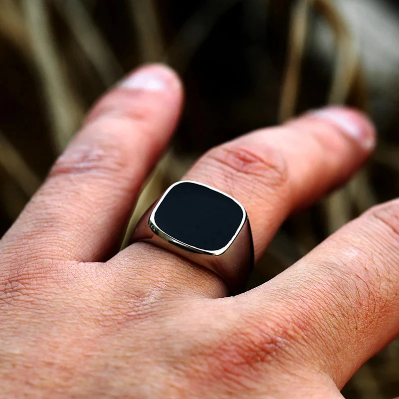 Bold Signet Ring with Black Inlay - Image 3