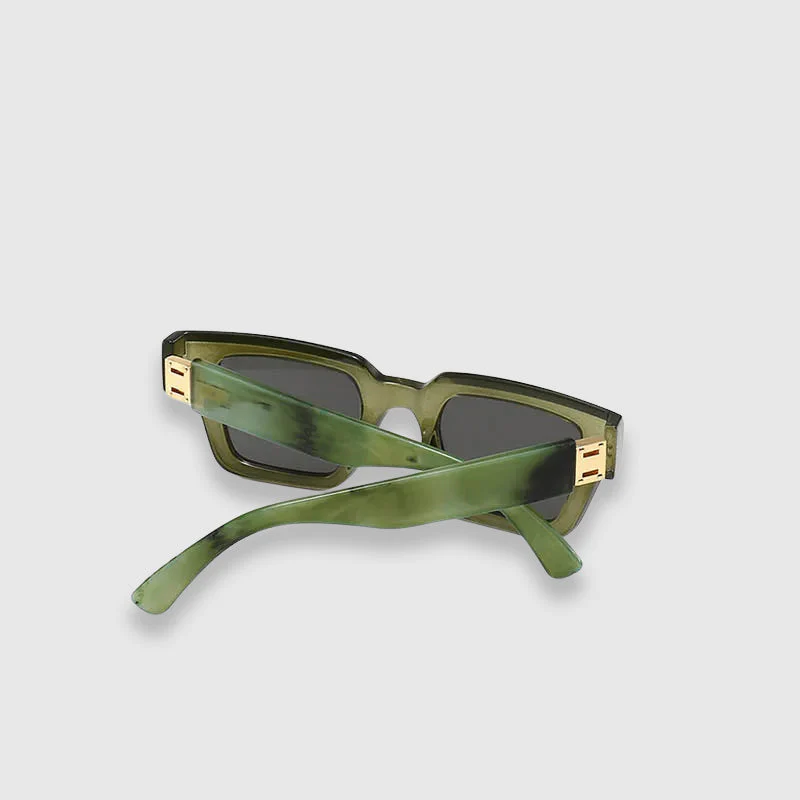 Bold Vision Retro Sunglasses - Image 8