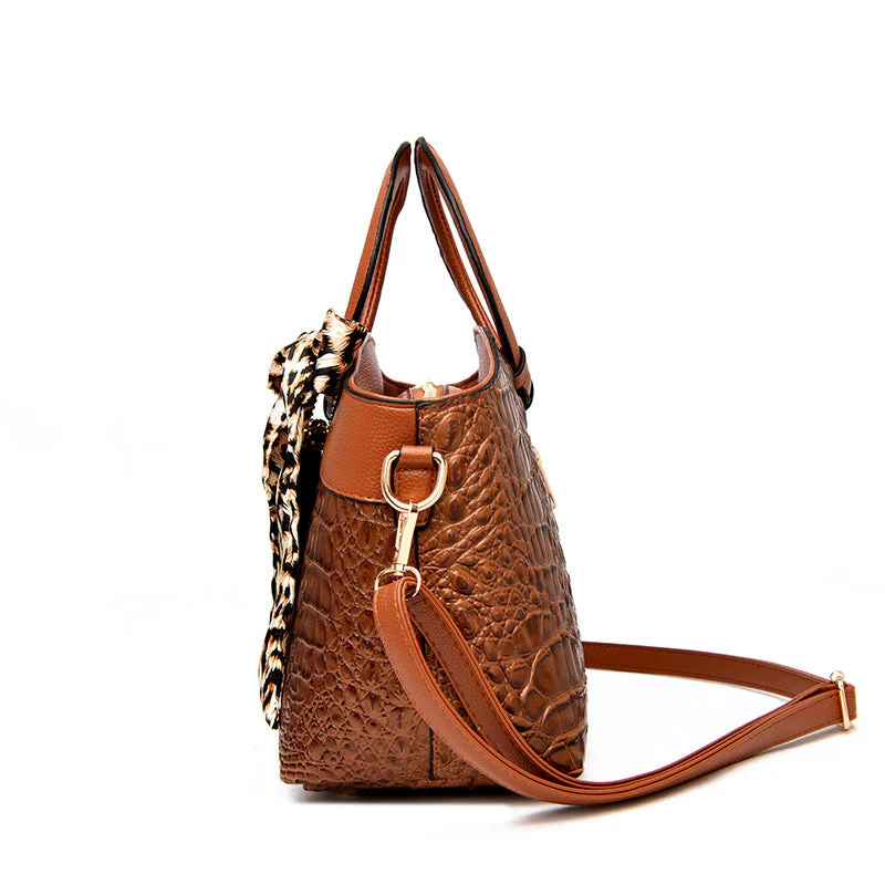 Chloé Montclair Croc-Embossed Handbag with Round Handles - Image 8