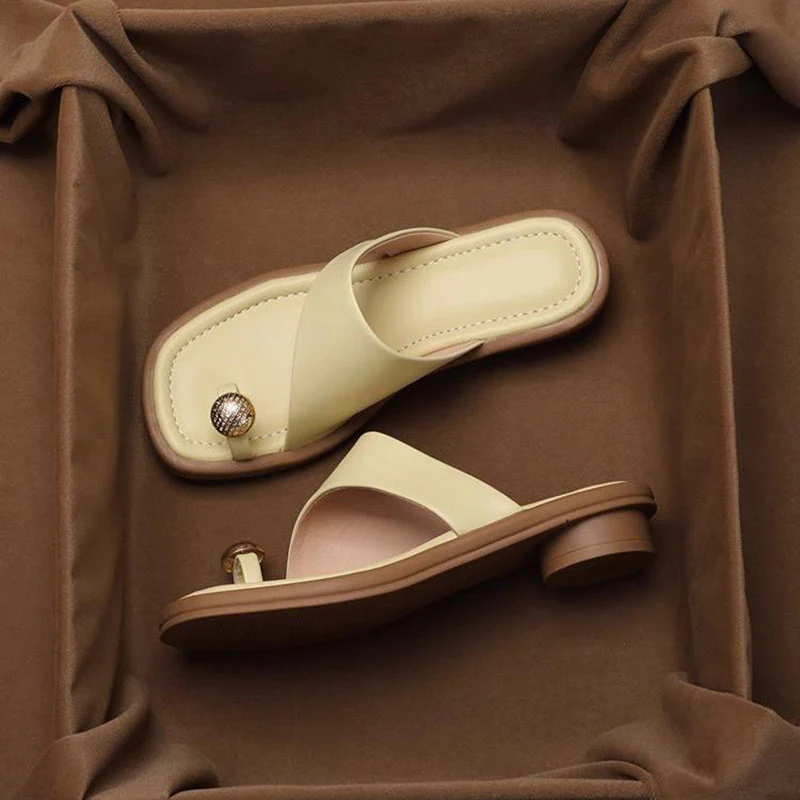 Chloé Montclair Slide Sandals with Toe Ring - Image 6