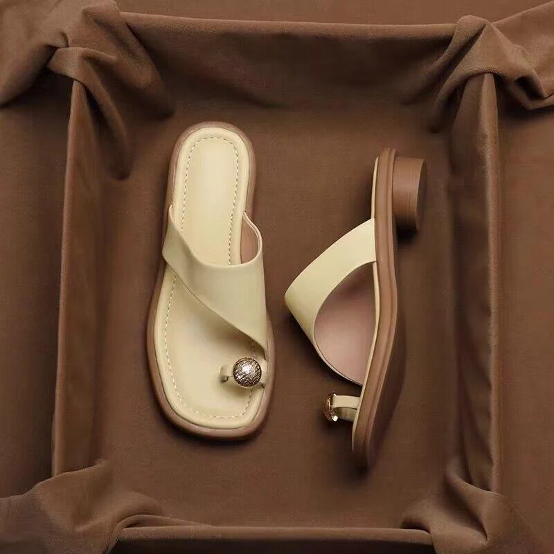 Chloé Montclair Slide Sandals with Toe Ring - Image 8
