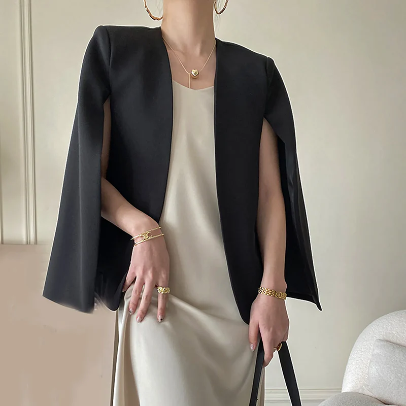 Elise Leroy Elegant Cover Up Jacket - Image 4