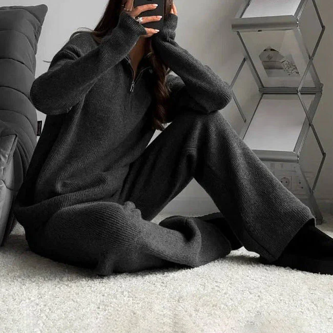 Elise Leroy Elegant Knitted Set - Image 4