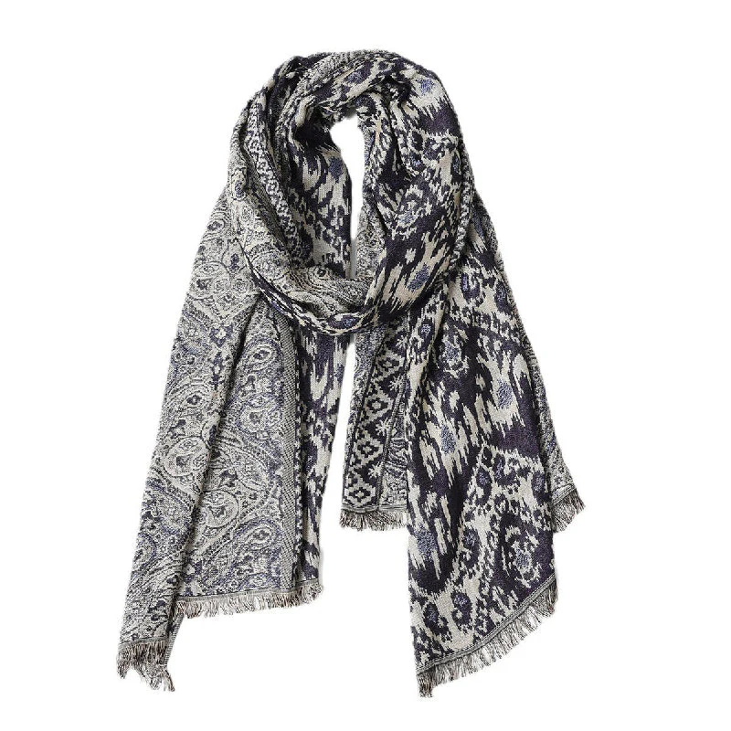 Everglow Jacquard Scarf - Image 3