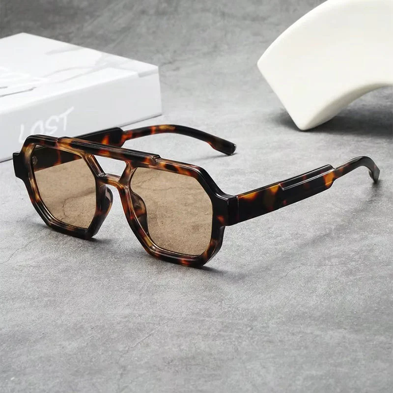 Geometric Navigator Sunglasses with Tinted Lenses - Image 2
