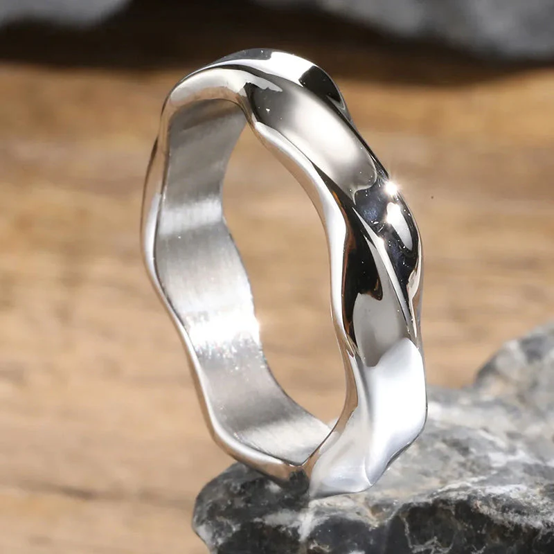 Mobius Minimalist Stainless Steel Ring - Image 2