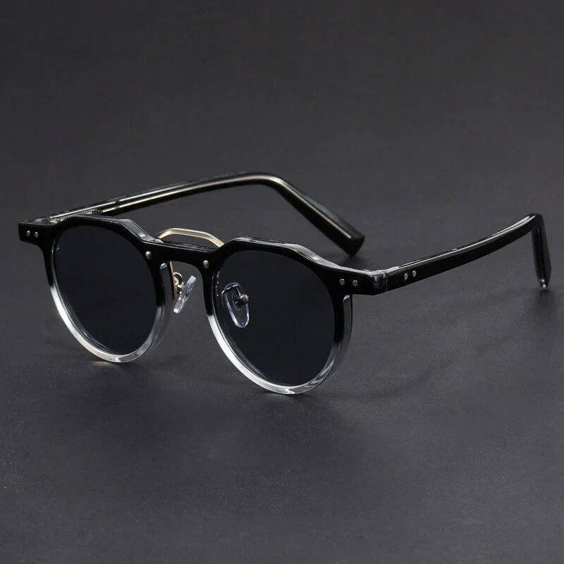 Round Vintage Sunglasses with Contrast Frame - Image 4