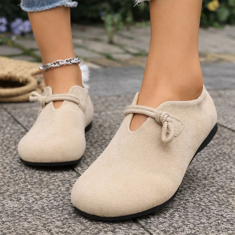 Sofia Amoretti Ballet Flats with Tie-Front Accent - Image 2