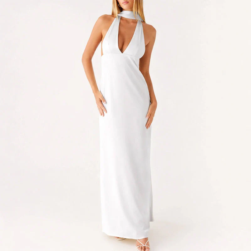 Sofia Amoretti Halter Neck Maxi Dress - Image 4