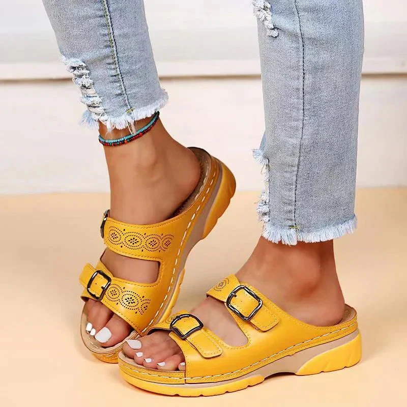 Sofia Amoretti Open-Toe Sandals with Adjustable Buckles - Image 2