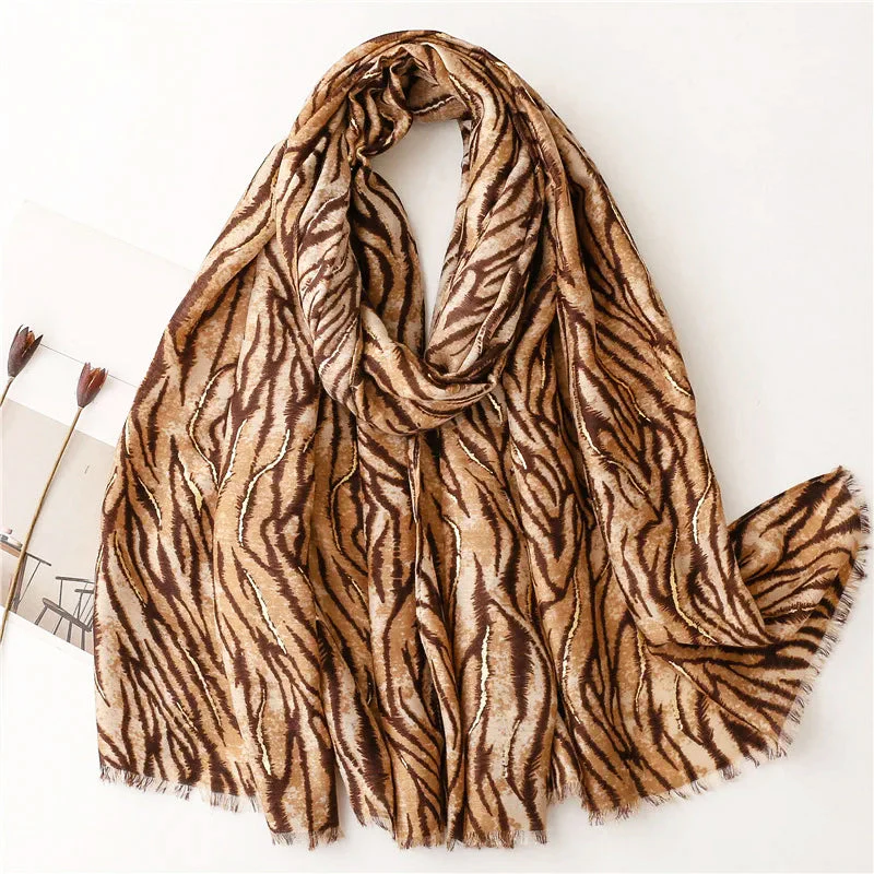 Sofia Amoretti Oversized Scarf with Zebra Pattern - Image 3