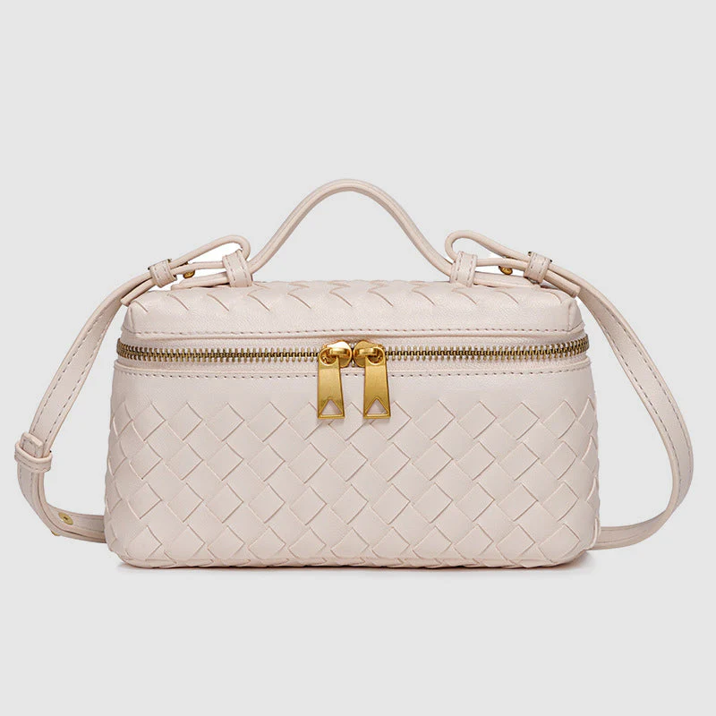 Sofia Amoretti Woven Crossbody Bag - Image 4