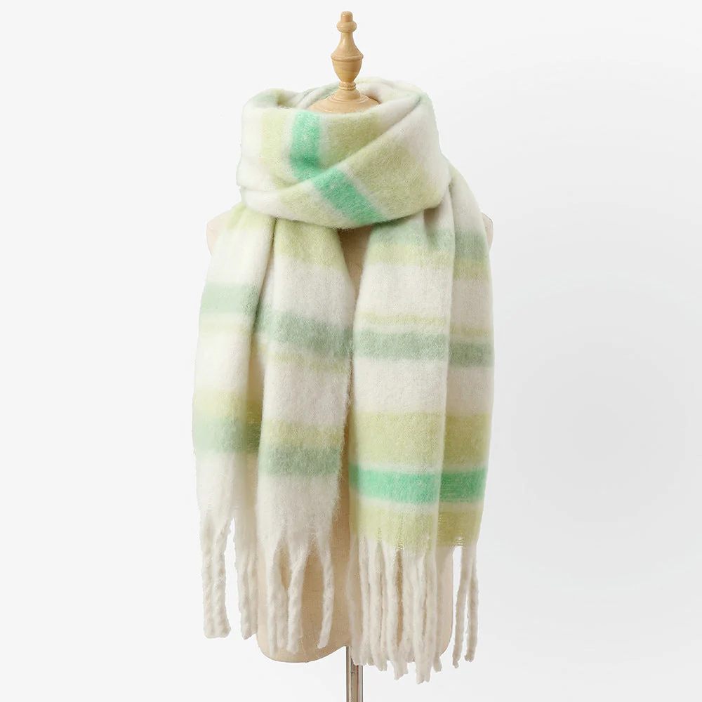 Valentina Rossi Charming Cuddle Scarf - Image 3