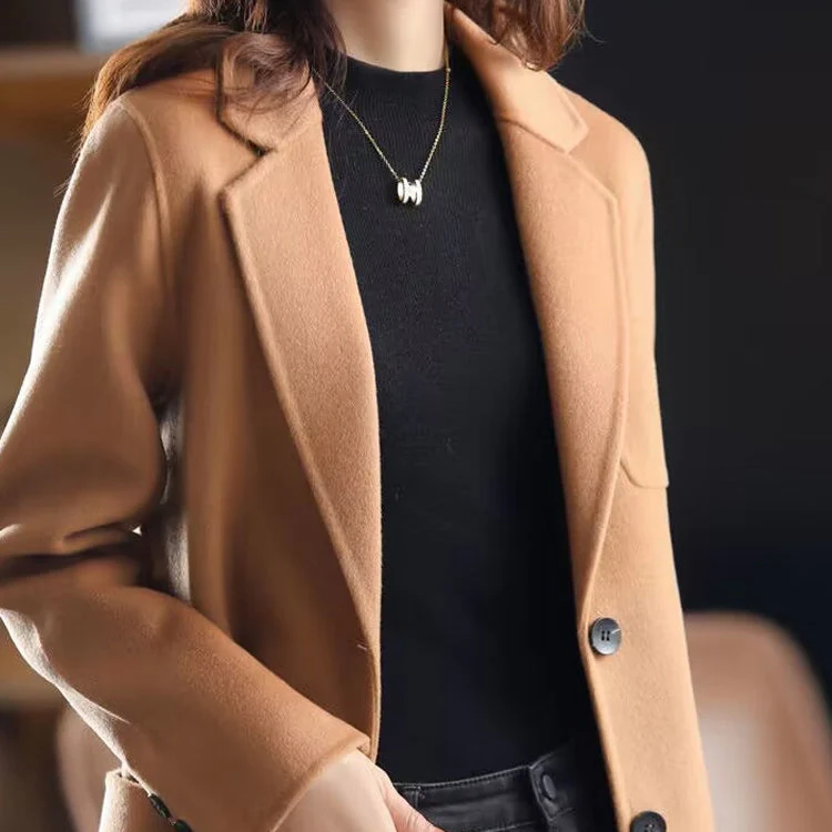 Valentina Rossi Divine Allure Coat - Image 5