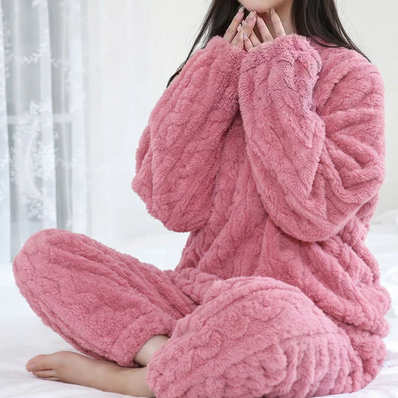 Women’s Fleece Pajama Set with Long Sleeve Top and Pants - Image 4
