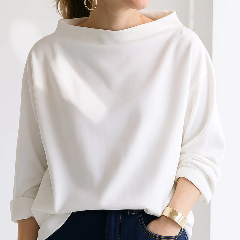Women’s Oversized Top with Folded Collar Design - Image 3