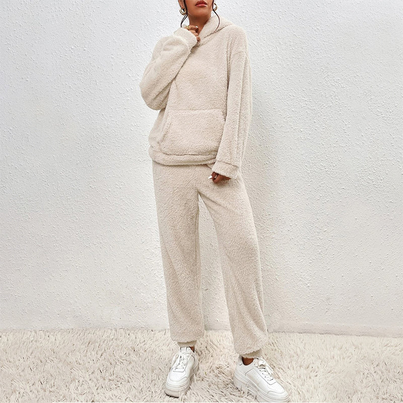 Women’s Plush Lounge Set with Hoodie and Relaxed Pants - Image 5