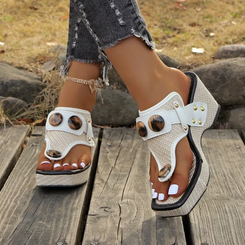 Women’s Woven Platform Sandals with Decorative Buckles - Image 2